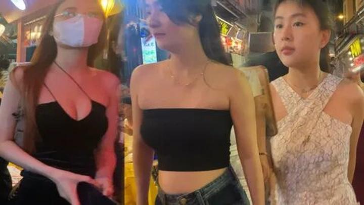 Áo sơ mi cổ bèo: Áo sơ mi cổ bèo là một trong những lỗi thời trong thời trang mà